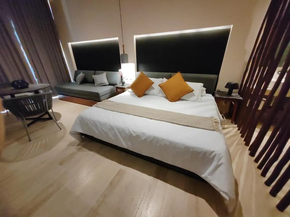 Incredible & Beautiful Studio Steps From The Beach By Yeah Playa del Carmen Mexico